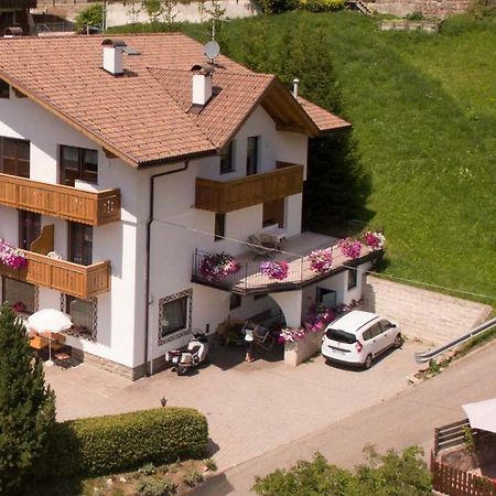 Hotel Garni Ruscel Santa Cristina Val Gardena Extérieur photo